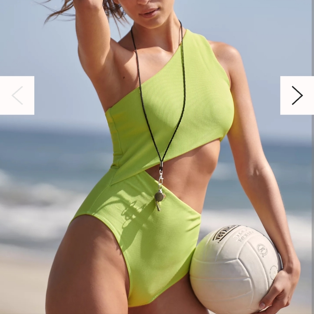 Beach Riot Celine One piece
